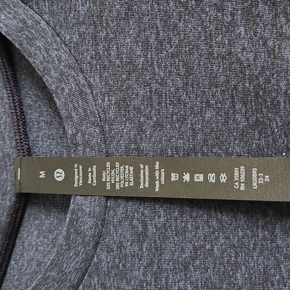 Lululemon EUC Mens Surge Warm Crew size Medium - Picture 2 of 5